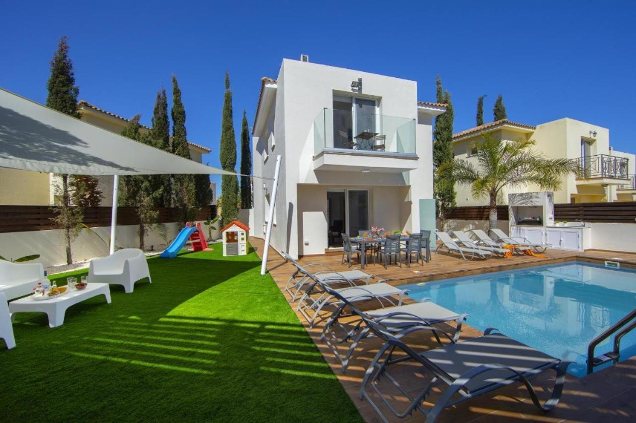 Tsokkos Family Villa - Pool Garden 2' Walk To Beach 普罗塔拉斯 外观 照片